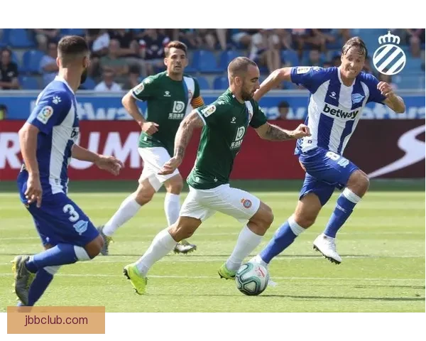 国王杯焦点战阿拉维斯主场1比2负皇家社会晋级悬念迭起全场激战